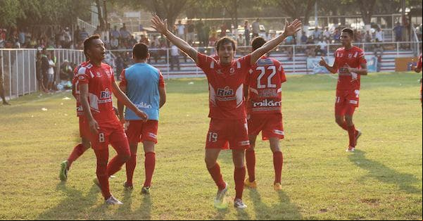 Juventud Independiente es líder y UES lucha por seguir en primera división