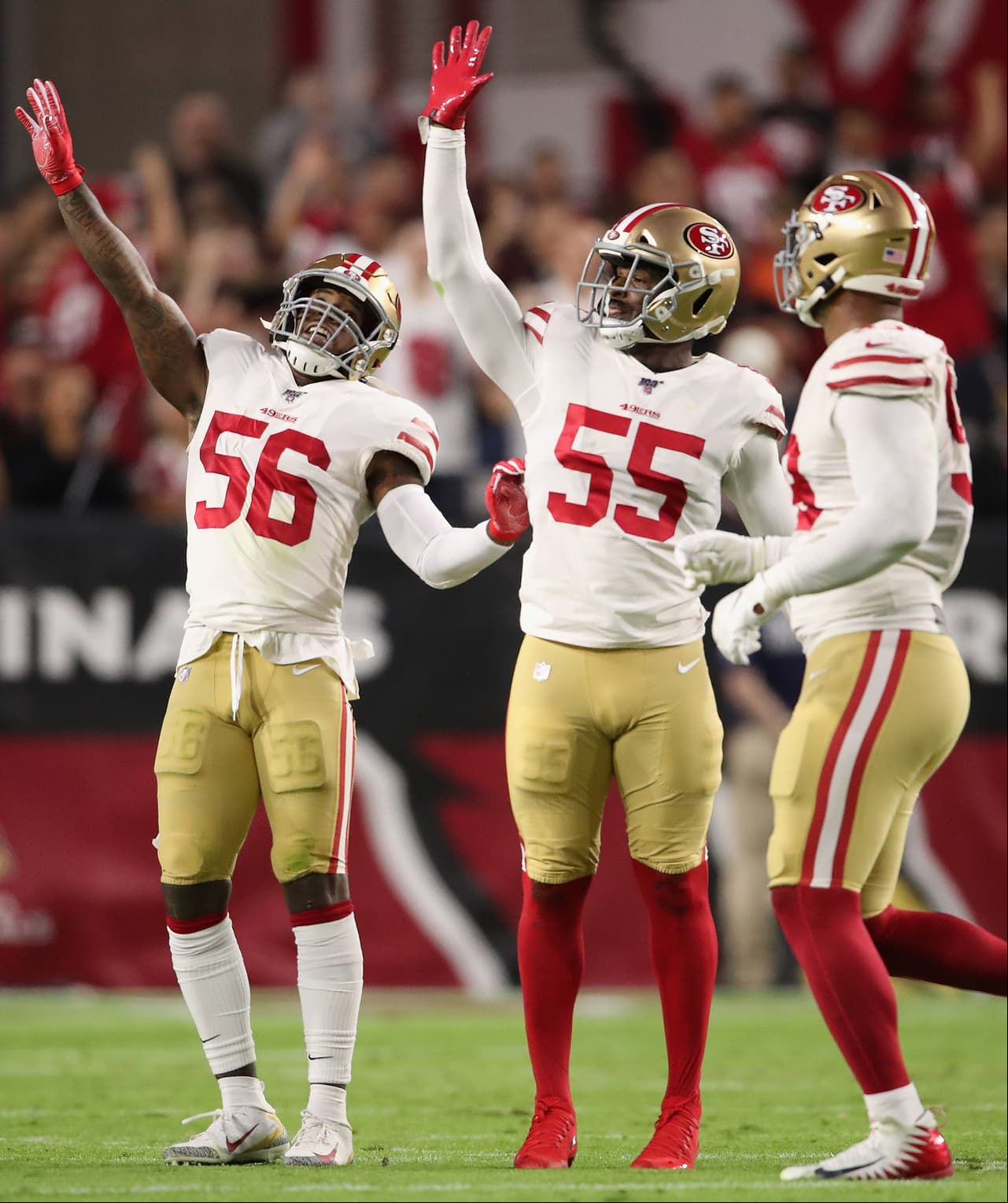 Los 49ers permanecen como único equipo invicto en la Liga. La ofensiva con Garoppolo al mando hace que los 49ers sean dominantes y la defensiva es, sin duda, una de las mejores de la Liga. Su récord es de 8-0.
