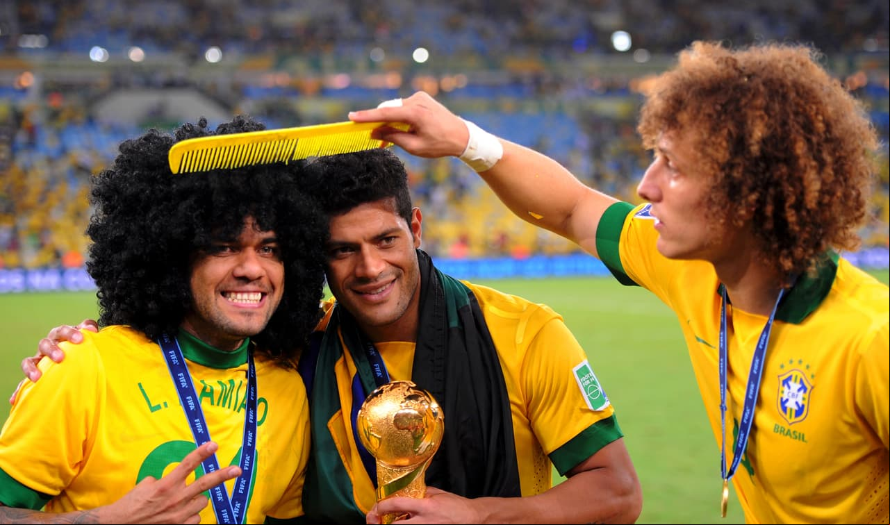 Fue bicampeón en la Copa Confederaciones 2013.