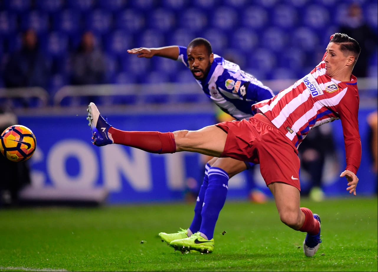 En partido correspondiente a la jornada 25 de la Liga ibérica entre el Atlético de Madrid y el Deportivo de la Coruña, que acabó empatado 1-1, Torres dio un susto increíble. Ingresó de cambio al 65' en lugar del francés Kevin Gameiro, y con apenas 20 minutos en el terreno de juego, se vino el momento espeluznante.