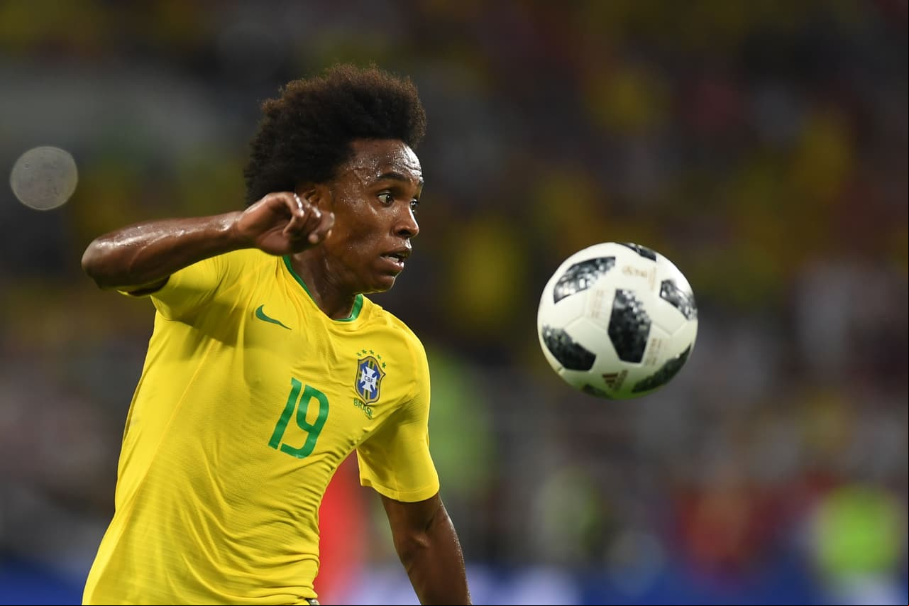 Brazil's forward Willian eyes the ball during the Russia 2018 World Cup Group E football match between Serbia and Brazil at the Spartak Stadium in Moscow on June 27, 2018. (Photo by Patrik STOLLARZ / AFP) / RESTRICTED TO EDITORIAL USE - NO MOBILE PUSH ALERTS/S (Photo credit should read PATRIK STOLLARZ/AFP/Getty Images)