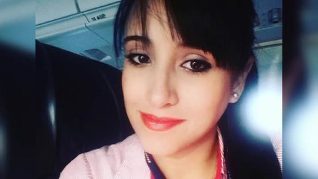 Ximena Suárez, sobrecargo de la aeronave, fue una de las seis personas que también sobrevivió al accidente. La boliviana sufrió diversas diversas fracturas en el cuerpo y fue atendida de emergencia.
