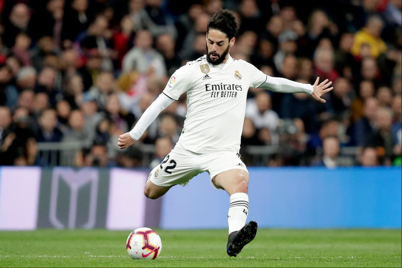 Isco Alarcón: la participación del ex Málaga en el Real Madrid bajó considerablemente desde que Zinedine Zidane se fue del equipo Con Julen Lopetegui tenía participación, pero ahora con Solari parece haber sido borrado.