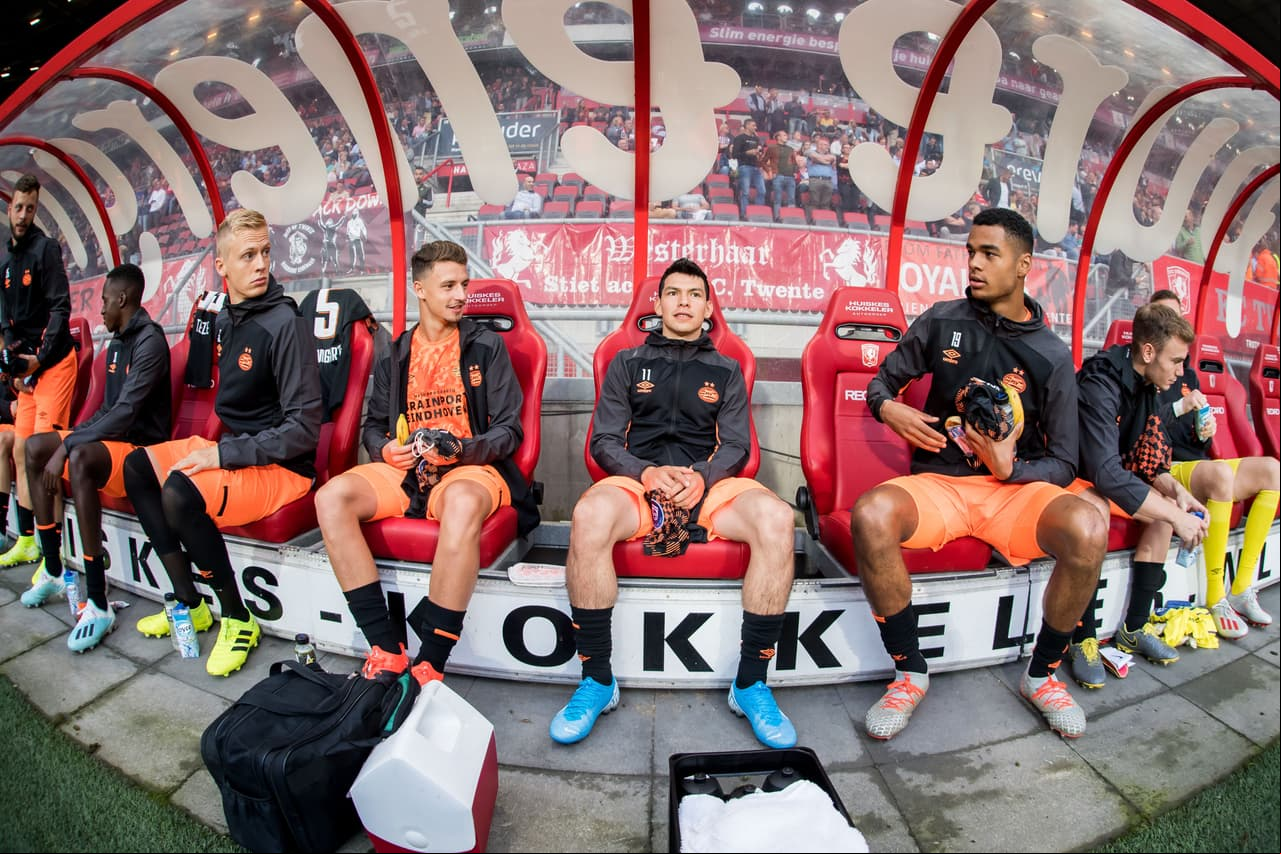 PSV debutó en la Eredivisie con empate frente al Twente.