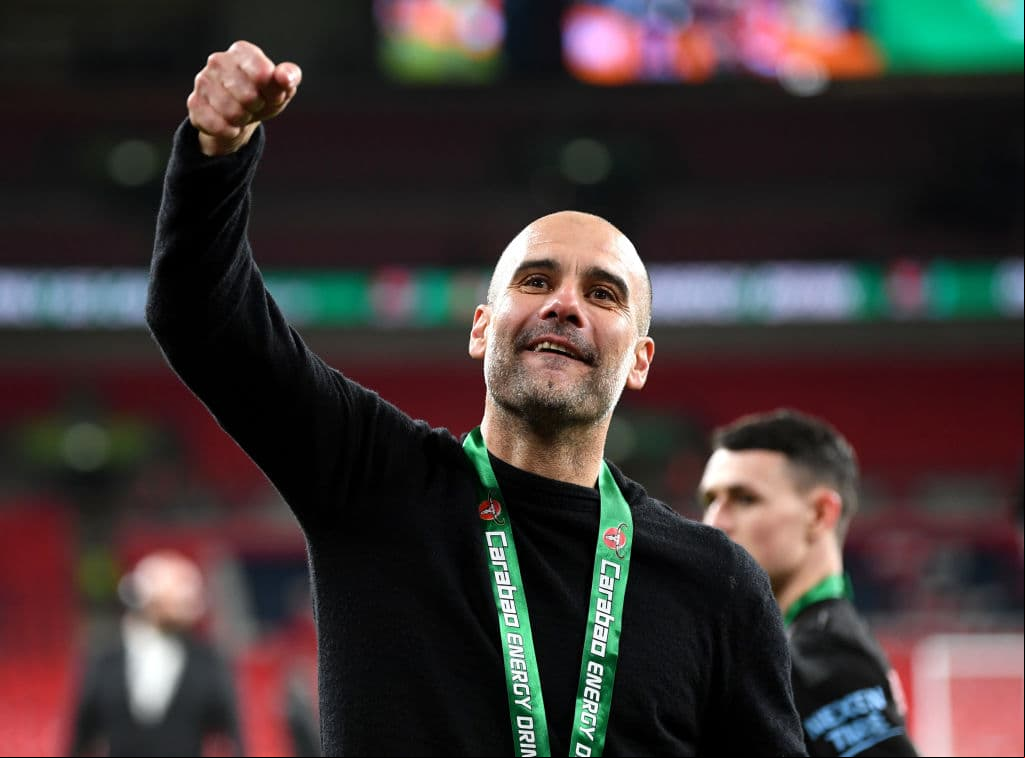 Pep Guardiola hizo una generosa donación de un millón de euros para la obtención de material sanitario, a la Fundación Ángel Soler Daniel, que es manejado por el Colegio de Médicos de Barcelona.