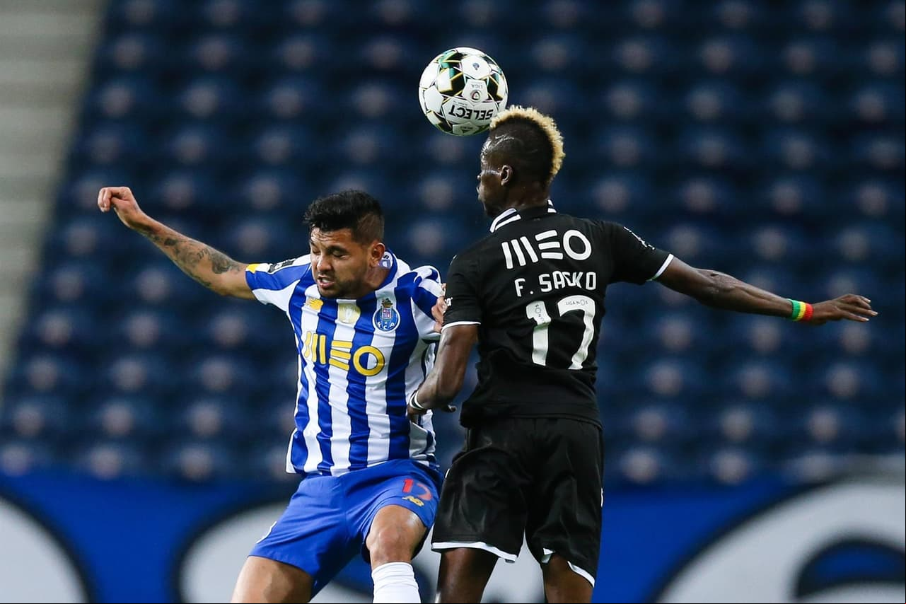 Con gol de Moussa Marega al minuto 49, es suficiente para que el Porto pueda vencer 1-0 al Vitoria Guimaraes.