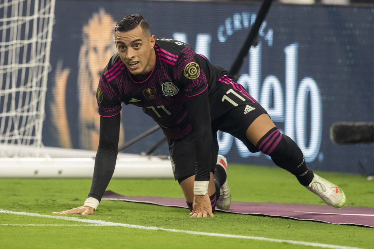 Rogelio Funes Mori tuvo oportunidades de gol pero no fue certero.