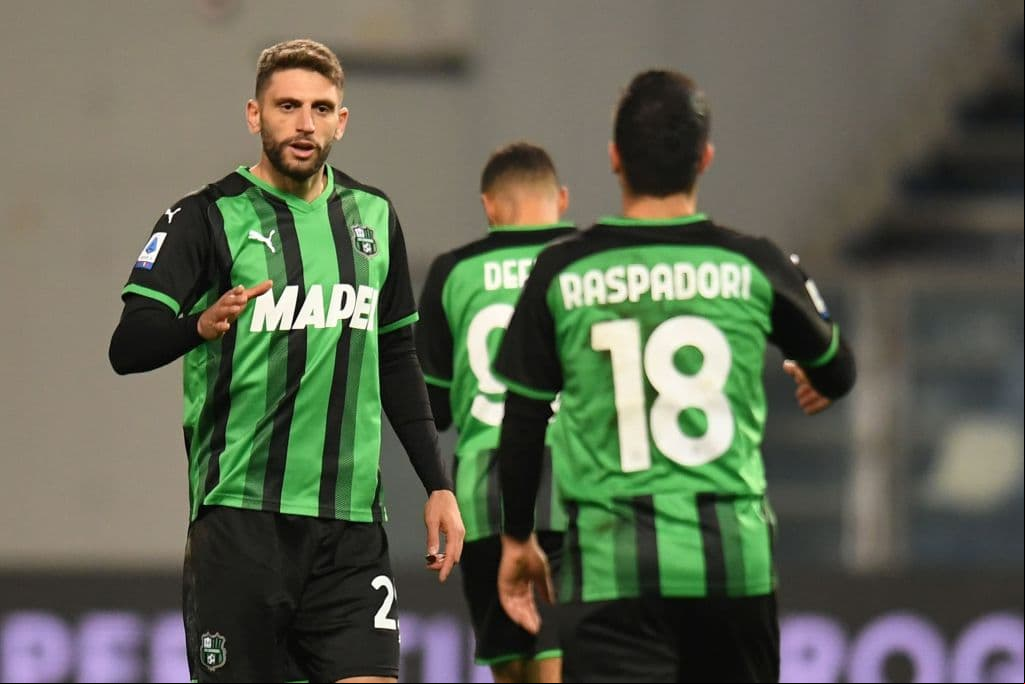 Sassuolo y Genoa empatan 1-1 en la fecha 20 de la Serie A. Domenico Berardi anotó para la visita, mientras que Mattia Destro lo hizo para los 'Rossoblu'. El mexicano Johan Vásquez fue titular y disputó los 90 minutos.