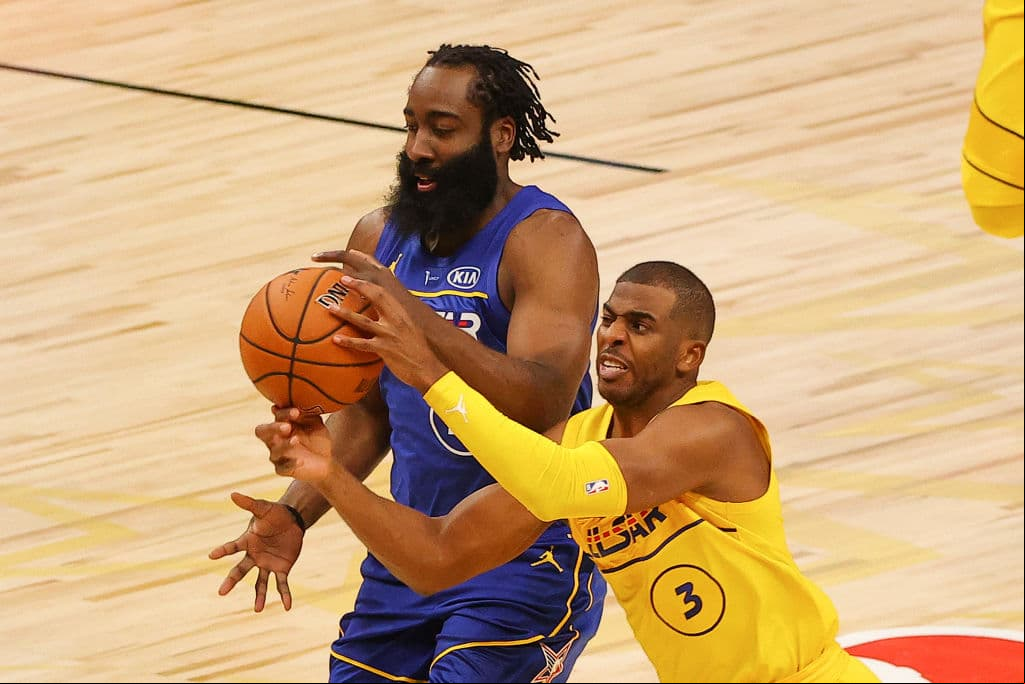 Giannis Antetokounmpo y Damien Lillard llevan al Team LeBron de la mano para vencer 170-150 a los del Team Durant.