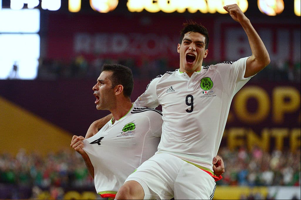 3. Raúl Jiménez - México