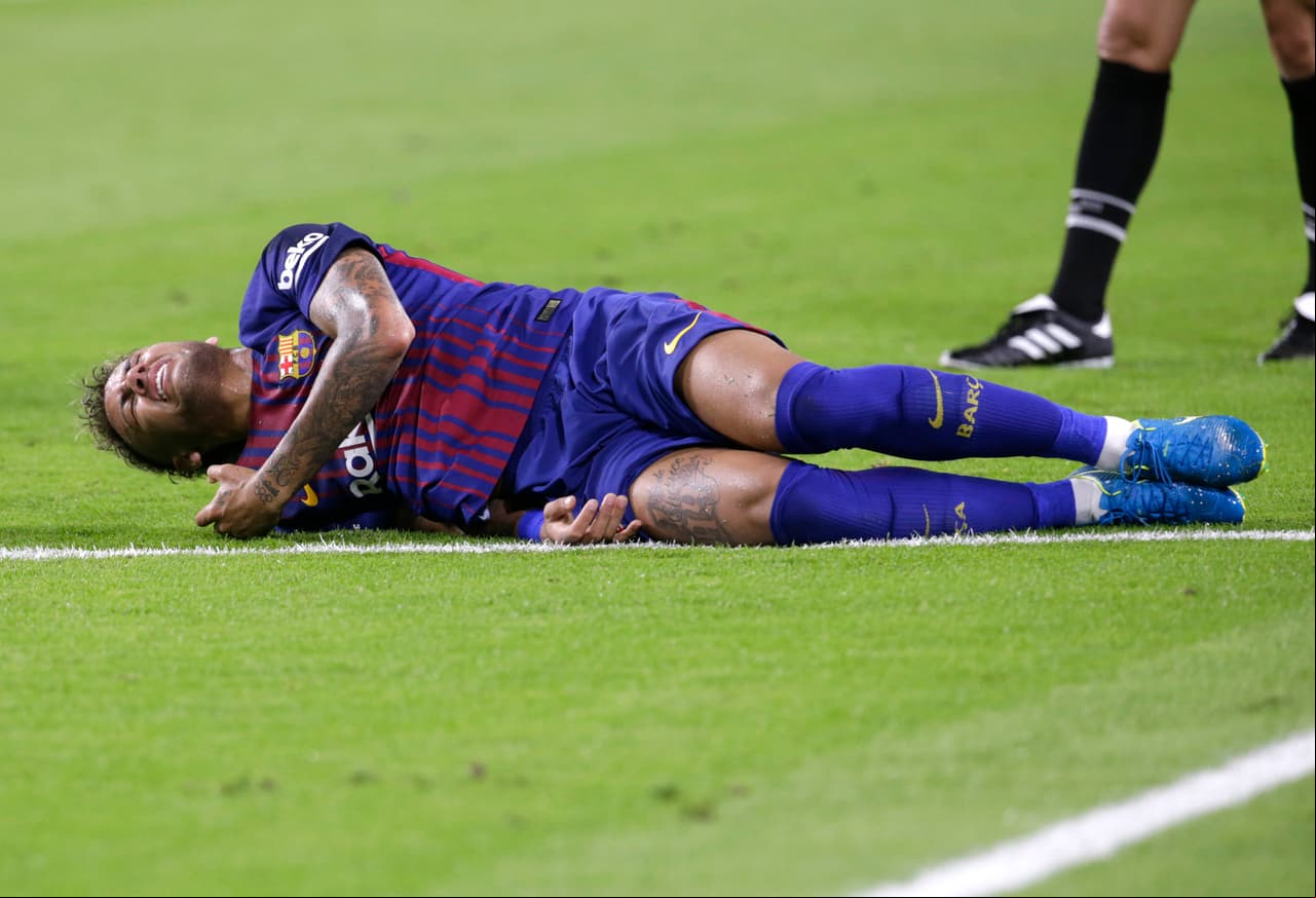 Problemas de muslos, 2 partidos, siete días fuera.