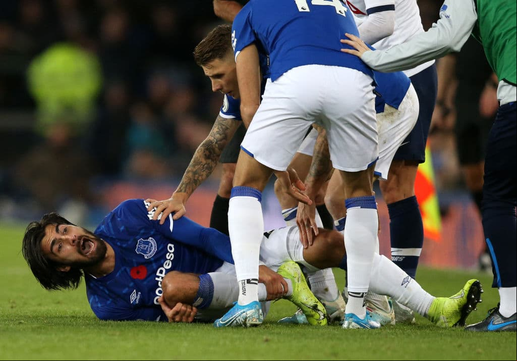 André Gomes: El mediocampista del Everton sufrió una dura entrada por parte de Son que terminó con una fractura de tobillo. El atacante del Tottenham se barrió por detrás.