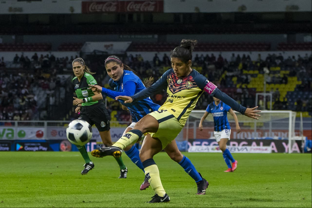 Las Águilas se impusieron con un doblete de Daniela Espinosa.
