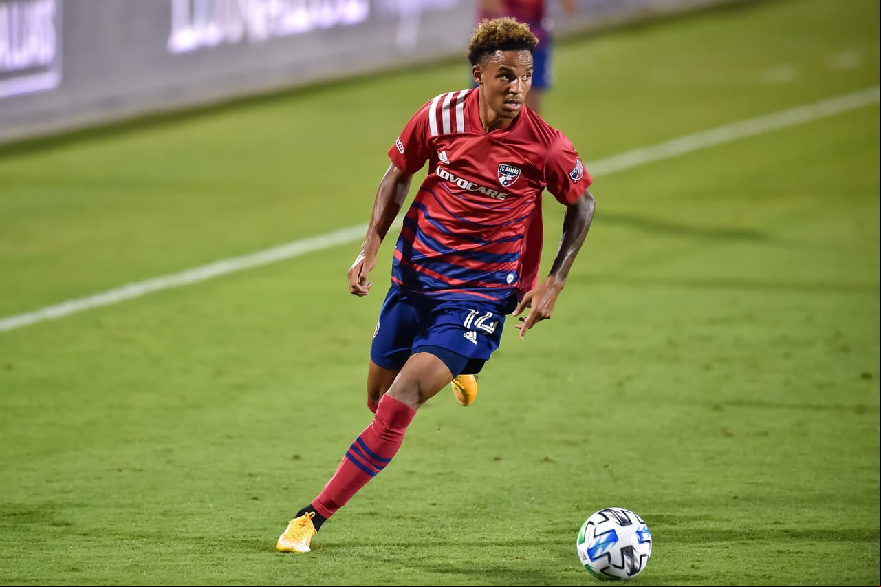 DEFENSOR - Bryan Reynolds (FC Dallas)
