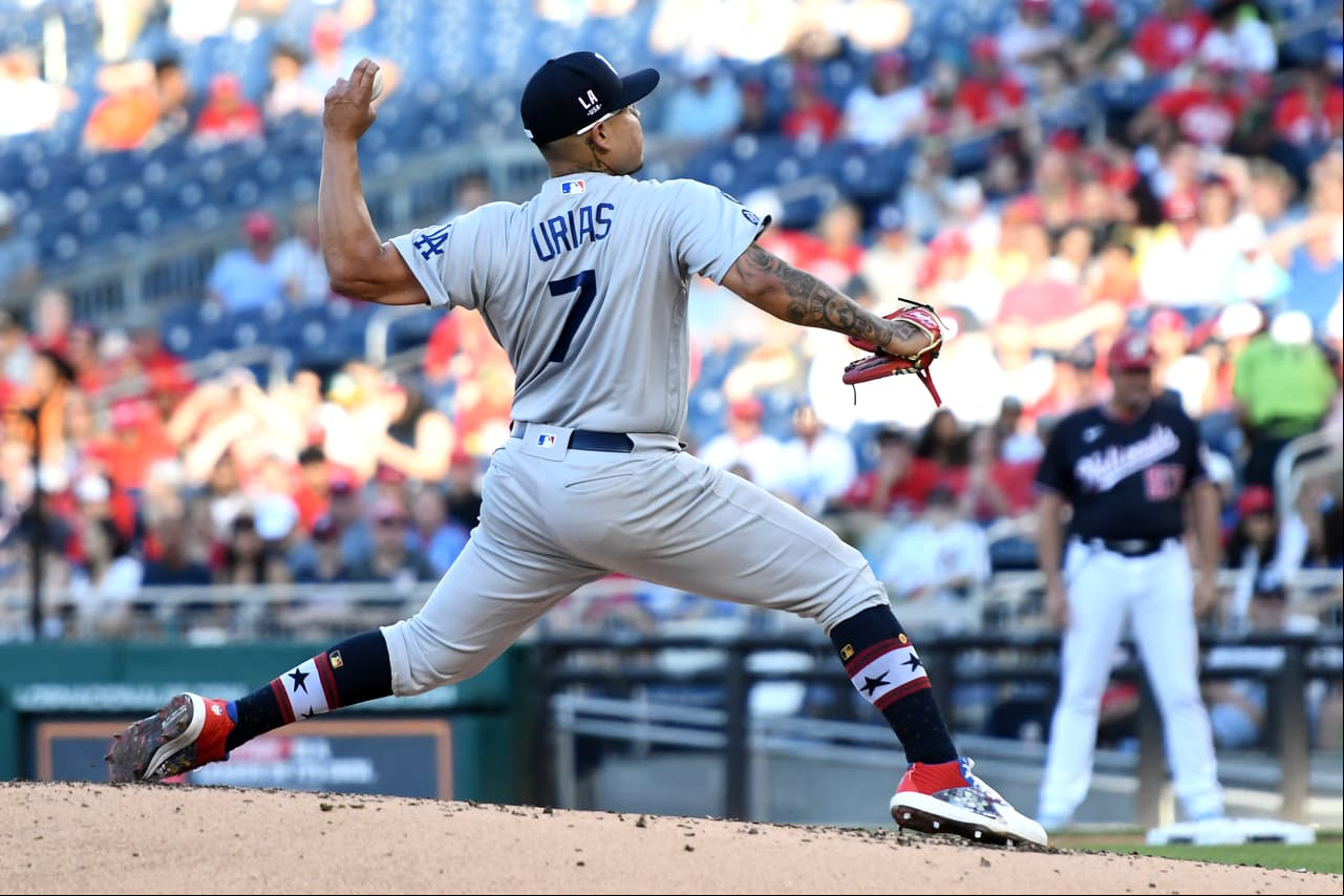 ¡Llegó la décima! Julio Urías se llevó el triunfo ante los Nationals
