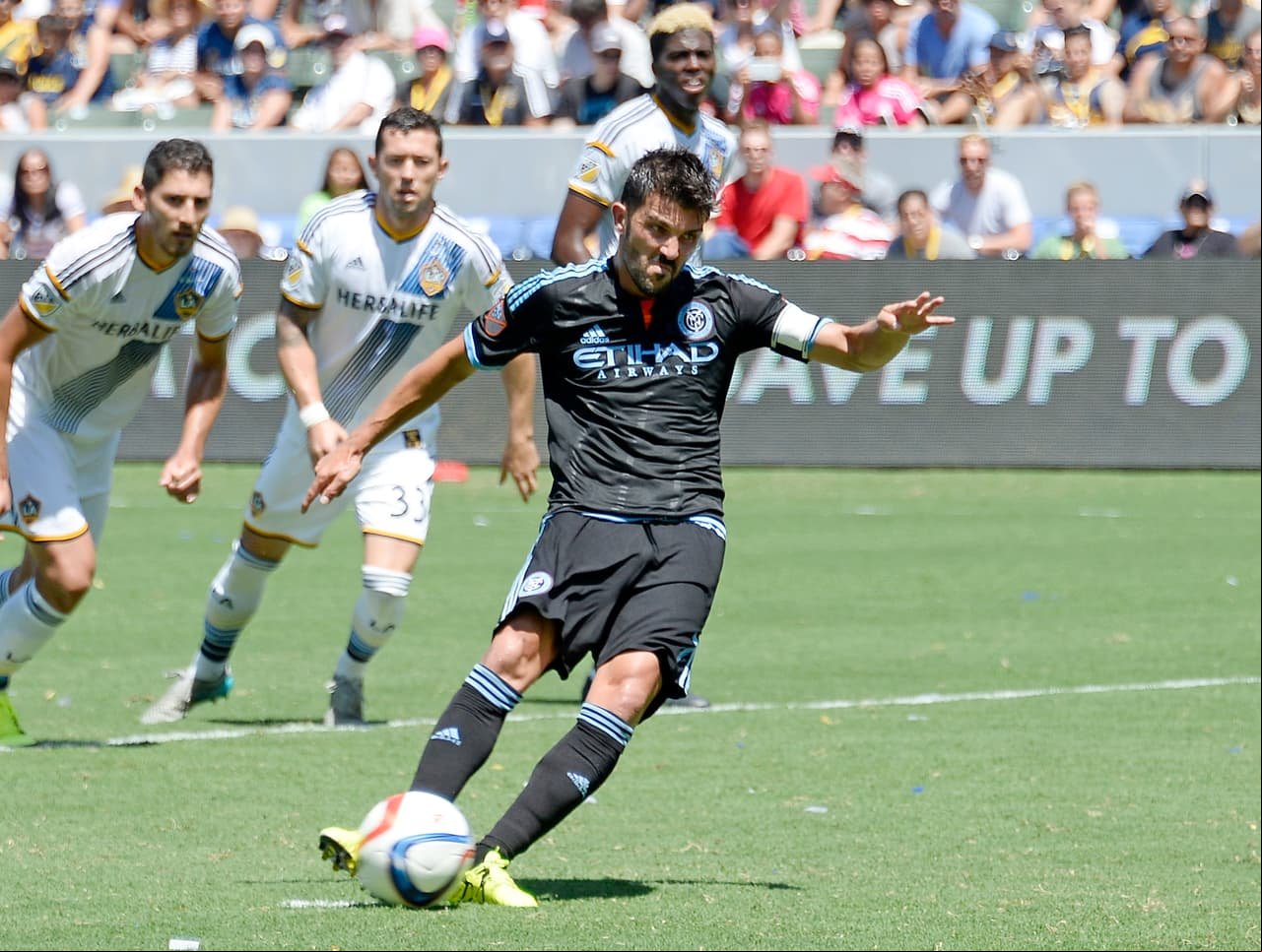 El español David Villa salió de Barcelona para seguir su carrera en la MLS. Con el equipo de New York se mantiene vigente a sus 34 años y con 388 tantos en su recorrido profesional.
<br>