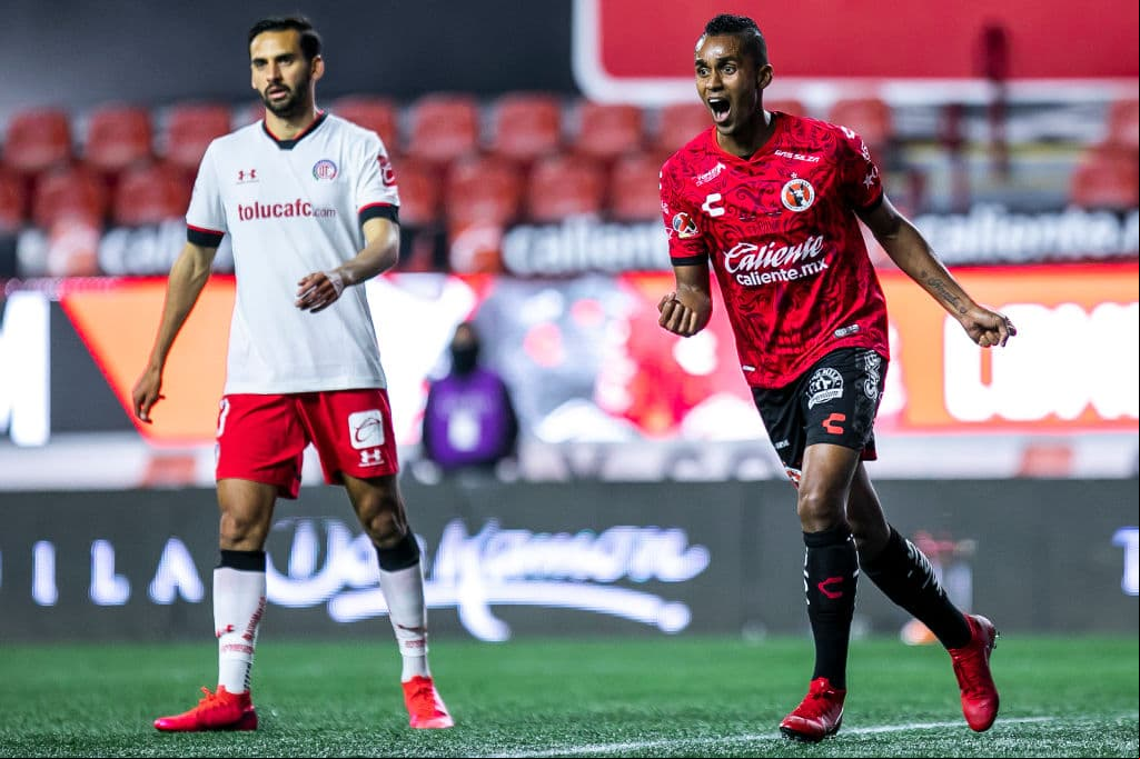 Antes de que se cumpliera la primera media hora de juego ya había goleada en la frontera. Mauro Manotas (13’), Fidel Martínez (21’) y Miguel Sansores (24’) tenían sobre las cuerdas a los Diablos. Alexis Canelo (37’) descontaba por los visitantes y Miguel Barbieri (53’) encendía las esperanzas. Tijuana visitará a San Luis y Toluca recibirá a Mazatlán en la J5.