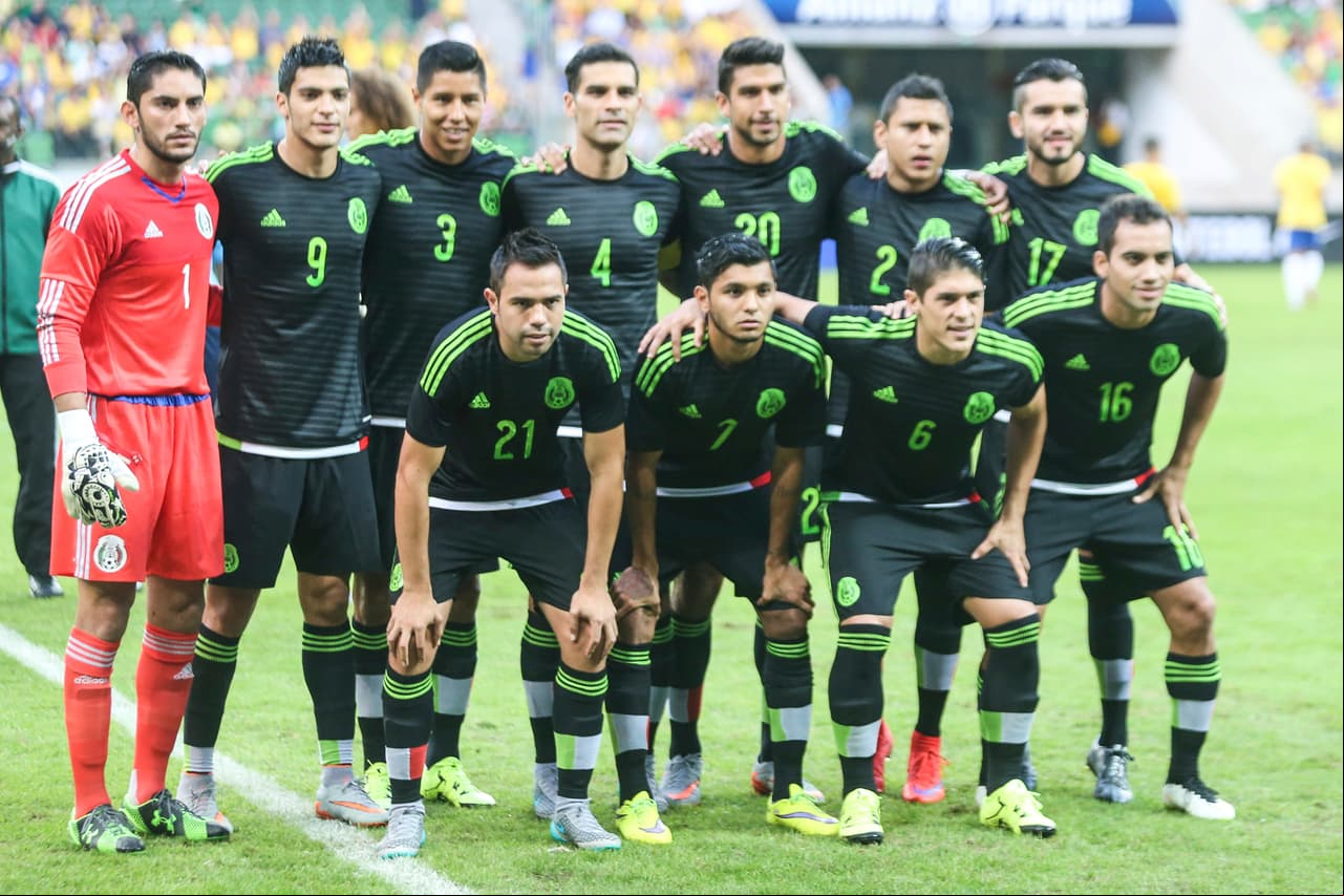 Las selecciones de México y la de Jamaica son las dos invitadas en la Copa América 2015, torneo en el que los primeros ya han participado en ocho ocasiones, mientras que los segundos celebran su debut.