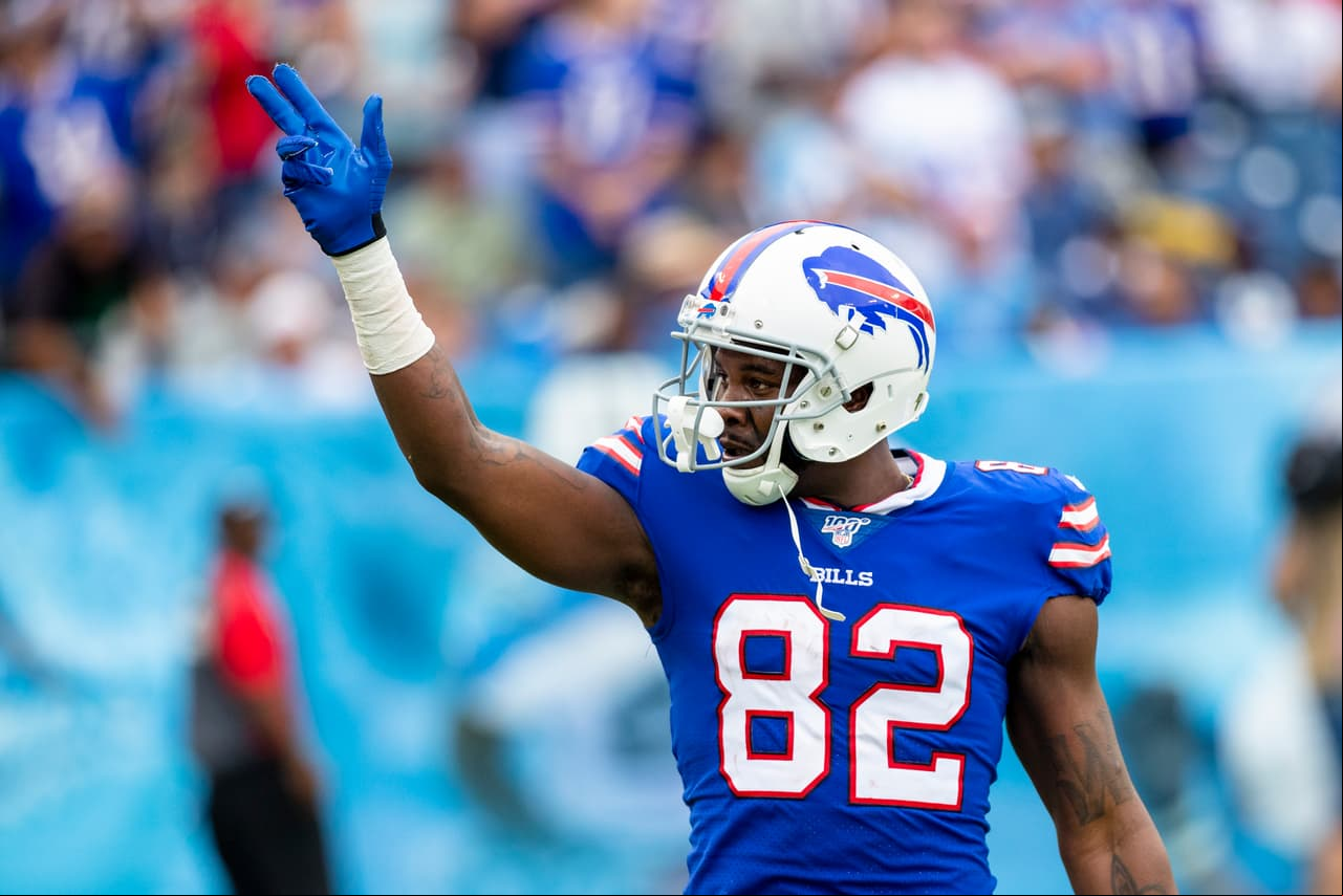NASHVILLE, TN - OCTOBER 06: Duke Williams #82 of the Buffalo Bills points to the crowd during the second half against the Tennessee Titans at Nissan Stadium on October 6, 2019 in Nashville, Tennessee. Buffalo defeats Tennessee 14-7. (Photo by Brett Carlsen/Getty Images)