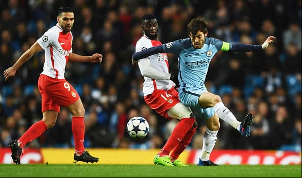 UEFA multa con 18,000 euros al Manchester City por romper tres diferentes reglas