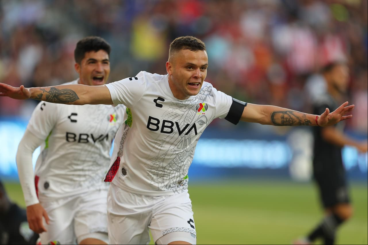 Las estrellas de la Liga MX fallan tres de sus cinco penales y la MLS no desaprovecha esa oportunidad y se quedan con partido.
