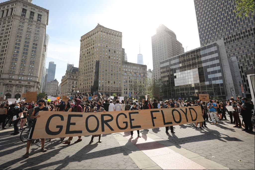 Minnesota esta en en huelga luego de que la policía de Minneapolis asesinara a George Floyd, lo que muchos no saben es que George fue un reconocido tight end en el equipo de su escuela en Jack Yates High School.