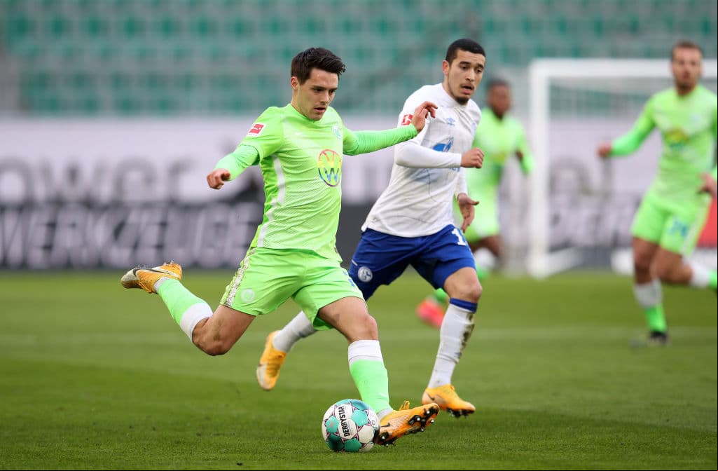 Schalke 04 es goleado 5-0 por el Wolfsburg y alargan su mala racha a 11 partidos sin poder ver la victoria.
